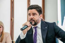 Дмитрий Панов