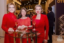 Екатерина Крылова и Любовь Цветкова (Ассоциация инвесторов Москвы)