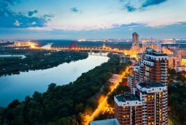 Вид на Живописный мост с Карамышевской набережной. © Moscowviews.ru