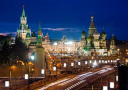 Собор Василия Блаженного и Большой каменный мост. © Moscowviews.ru