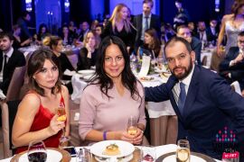 Марина Шекера, Виктория Зорина и Антон Коновалов (PENNY LANE REALTY) на Urban Awards.
