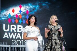 Ольга Хасанова (Urban Awards) и Любовь Солонина (PwC) приветствуют гостей церемонии.