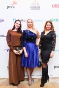 Евгения Сульженко (AFI Development) с коллегами на церемонии награждения.